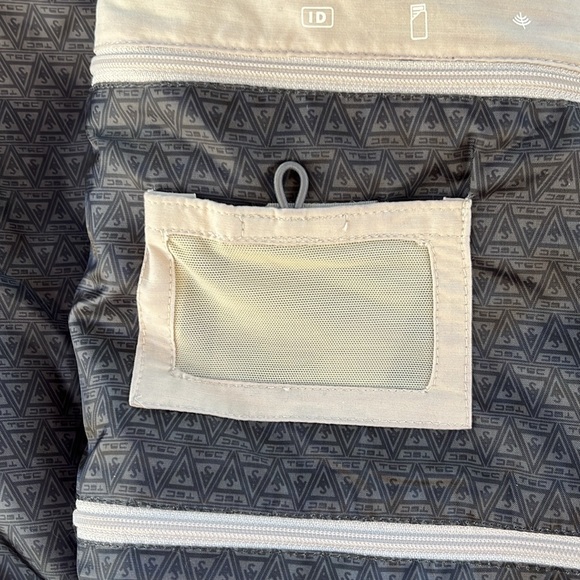 SCOTTEVEST Q.U.E.S.T VEST!!!! For Men. Size M. NWT!!! - Picture 8 of 14